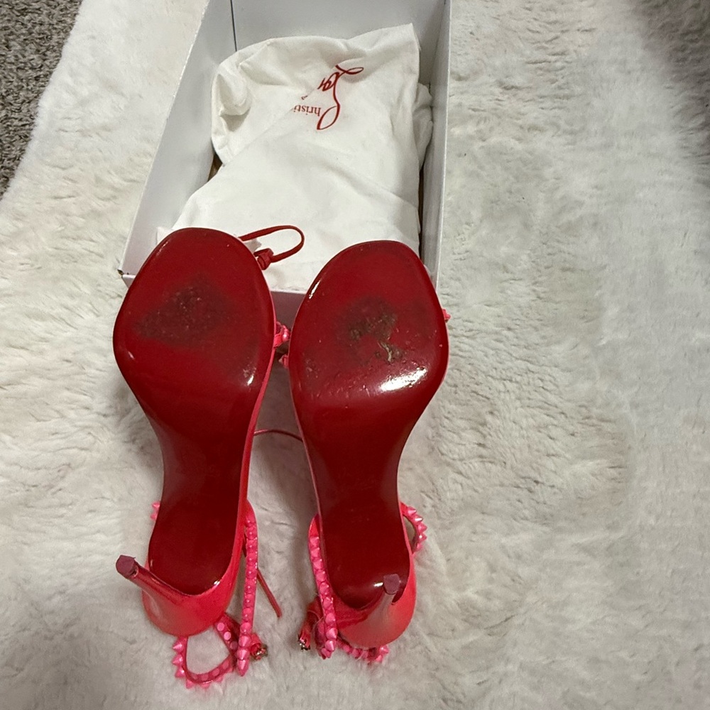 Christian Louboutin Vibrant Pink Heels - Picture 4 of 7